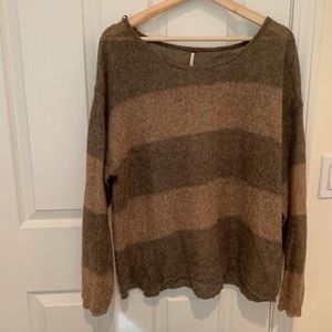 FREE PEOPLE STRIPED SWEATER